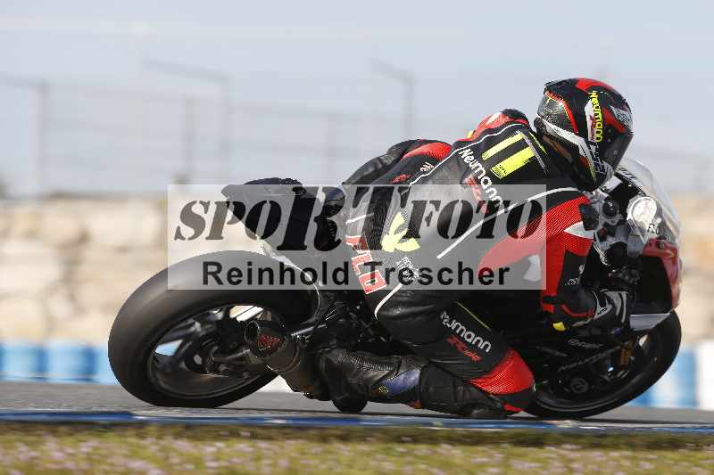 /Archiv-2024/01 26.-28.01.2024 Moto Center Thun Jerez/Gruppe rot-red/backside